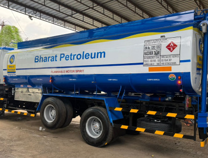 Top Loading and
                                                                    Bottom Loading